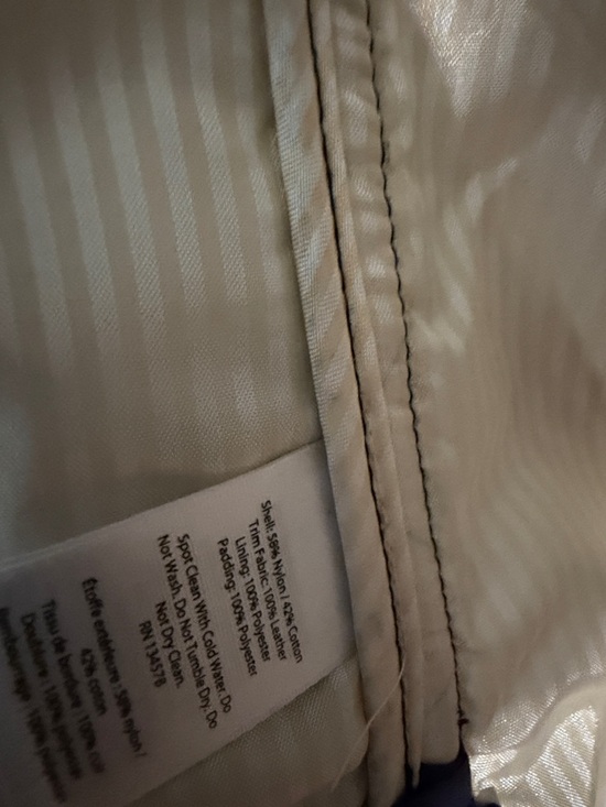 Vineyard Vines Navy Quilted Vest with Brown Shoulder Panels - Picture 3 of 3